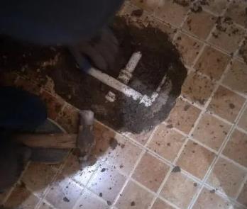 三沙卫生间漏水维修公司为您分享下卫生间渗水如何处理及注意事项